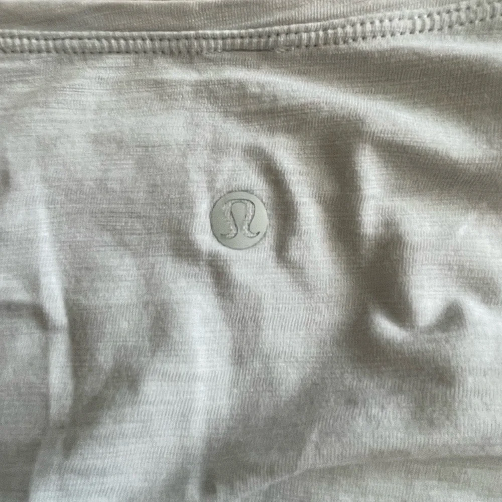 Lululemon Back in Action Long Sleeve Shirt - Heathered Core Ultra Light Grey - Picture 6 of 8